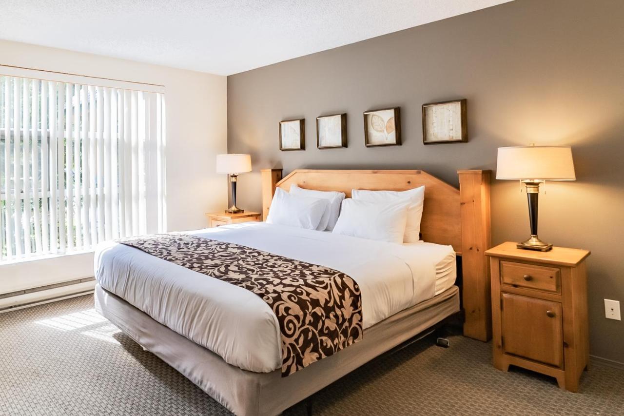 Snowbird Townhouses By Elevate Vacations Whistler Zewnętrze zdjęcie