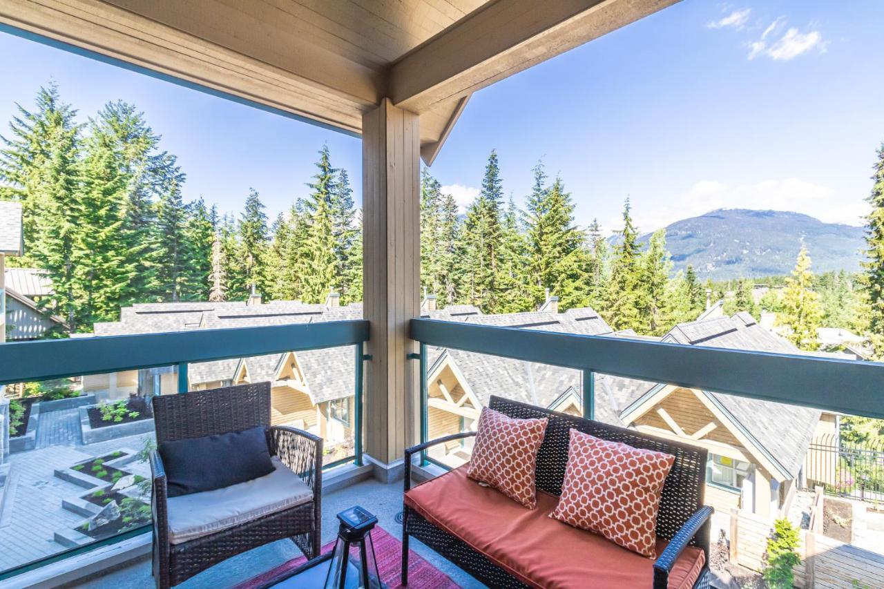 Snowbird Townhouses By Elevate Vacations Whistler Zewnętrze zdjęcie