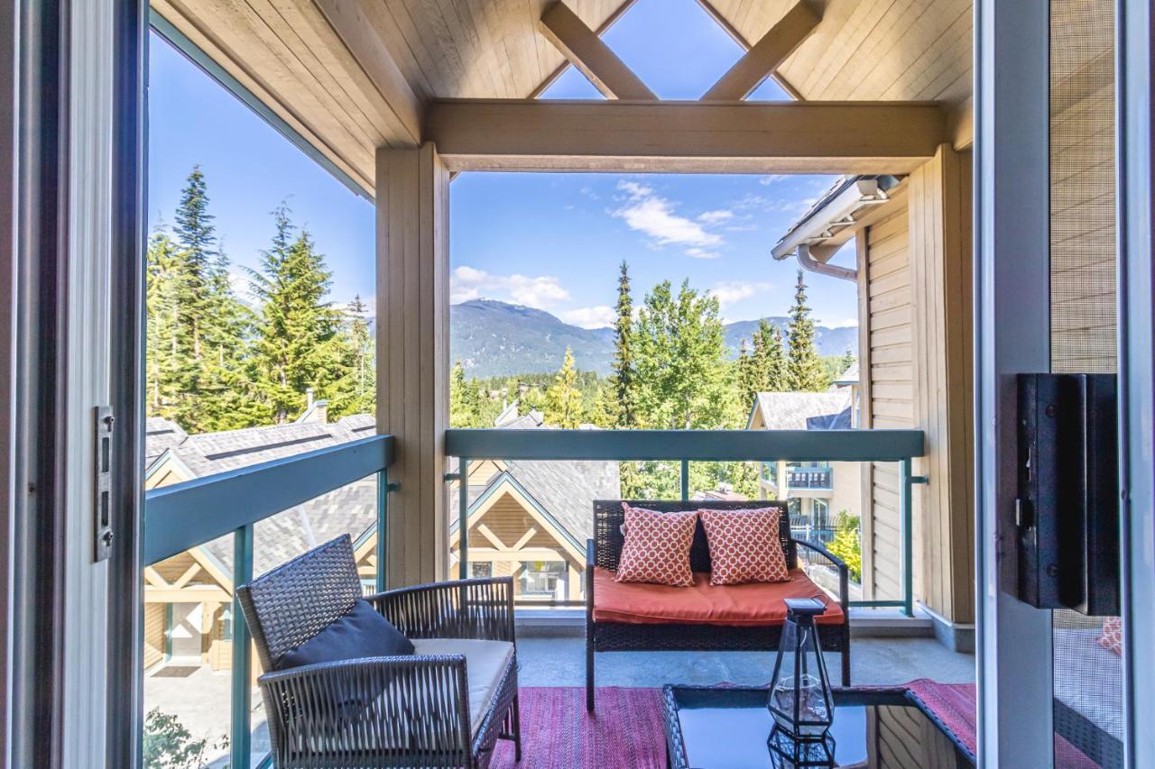 Snowbird Townhouses By Elevate Vacations Whistler Zewnętrze zdjęcie